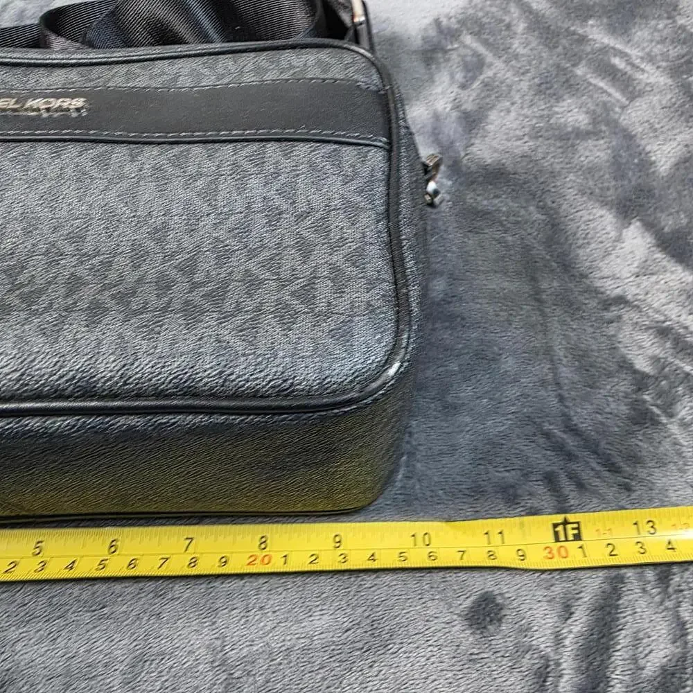 Michael Kors Kenley Black Crossbody